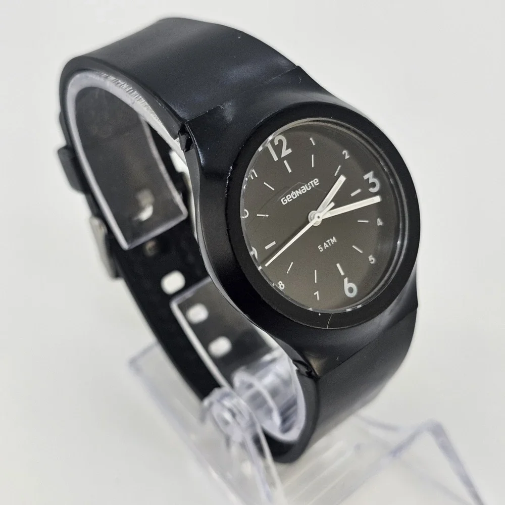 Geonaute Men's Watch 38MM Black Dial Black Plastic Bands New Battery